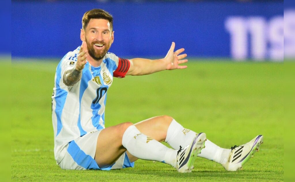 7b8ioe4_lionel-messi-argentina_625x300_15_November_24.jpg