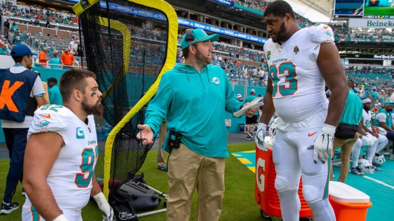 012_Jets_at_Dolphins_DS