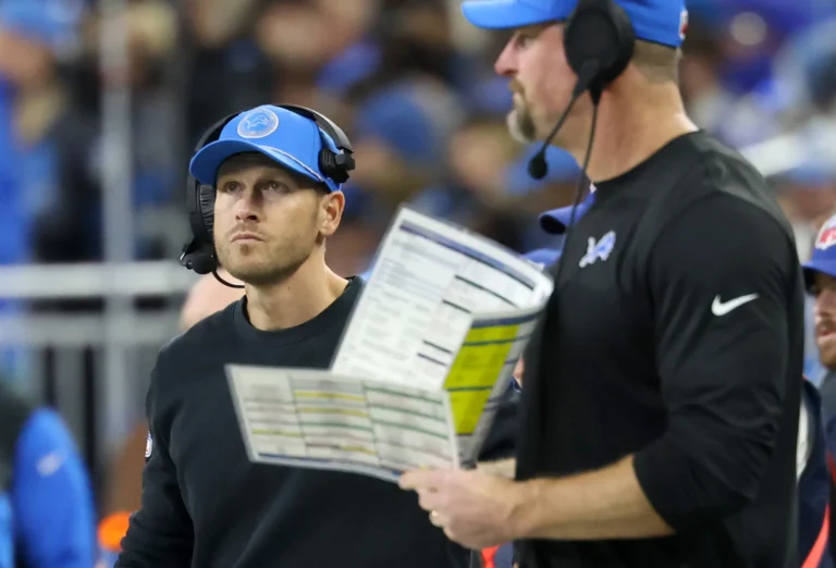 CTC-L-BEARS-LIONS-112824-113-crop-01