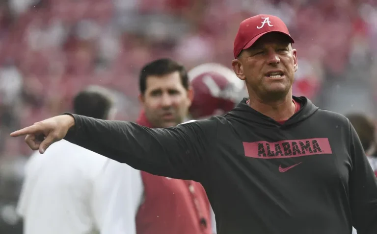 2024-08-31T223703Z_1645478172_MT1USATODAY24126549_RTRMADP_3_NCAA-FOOTBALL-WESTERN-KENTUCKY-AT-ALABAMA