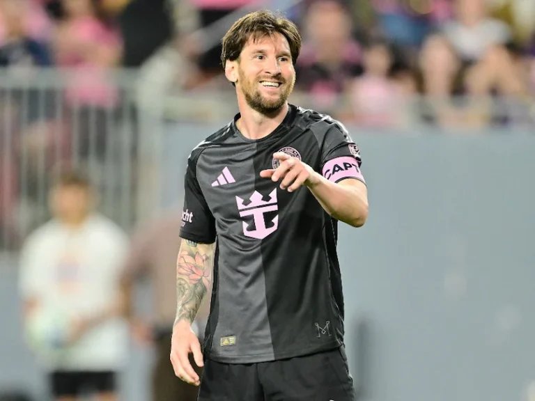al63u9lg_lionel-messi-afp_625x300_18_February_25