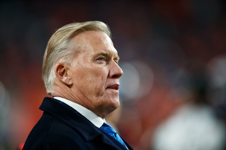 201103134406-john-elway-file-restricted