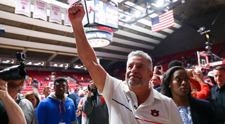 Bruce-Pearl-Auburn-Alabama-Game