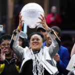 Dawn-Staley-Kirby-Lee-USA-TODAY-Sports-scaled