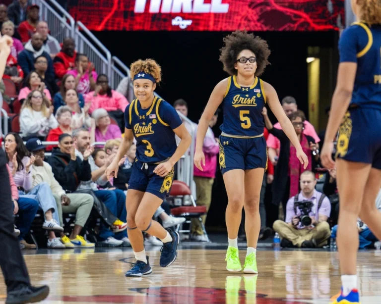 WBB2425_GM21_LOU_106-1