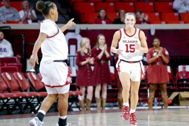 72384267007-ou-wbb-12 (1)