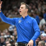 Jon-Scheyer-coaching-