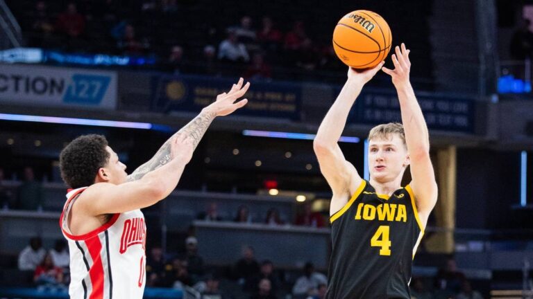 Josh Dix Iowa IMAGN 1
