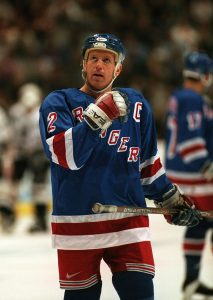 1200px-Brian_Leetch_New_York_Rangers_1997_Vancouver