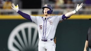 LSUBaseballvLittleRock_060225_EthanFrey3_JMailhes-678x381
