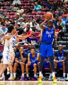 Dallas Mavericks vs. Philidelphia 76ers at the 2025 Summer League Tournament