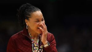south-carolina-gamecocks-coach-dawn-staley